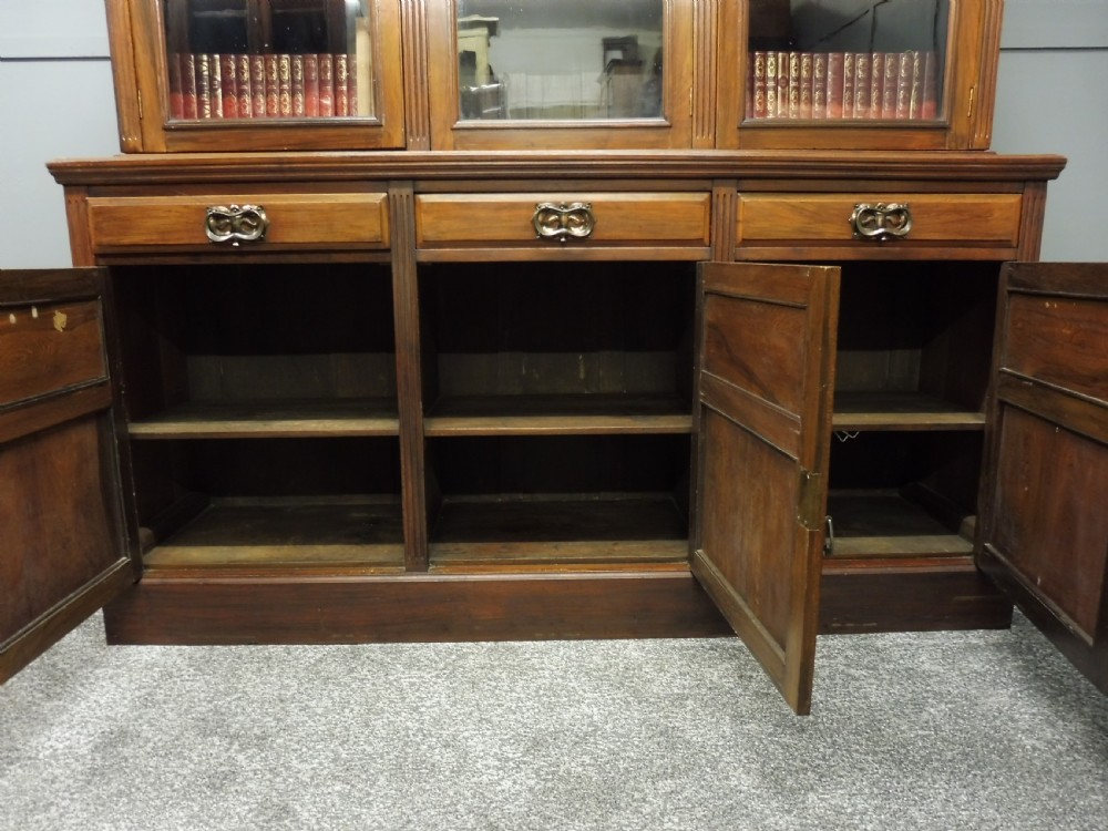 LARGE VICTORIAN WALNUT LIBRARY BOOKCASE View XIII