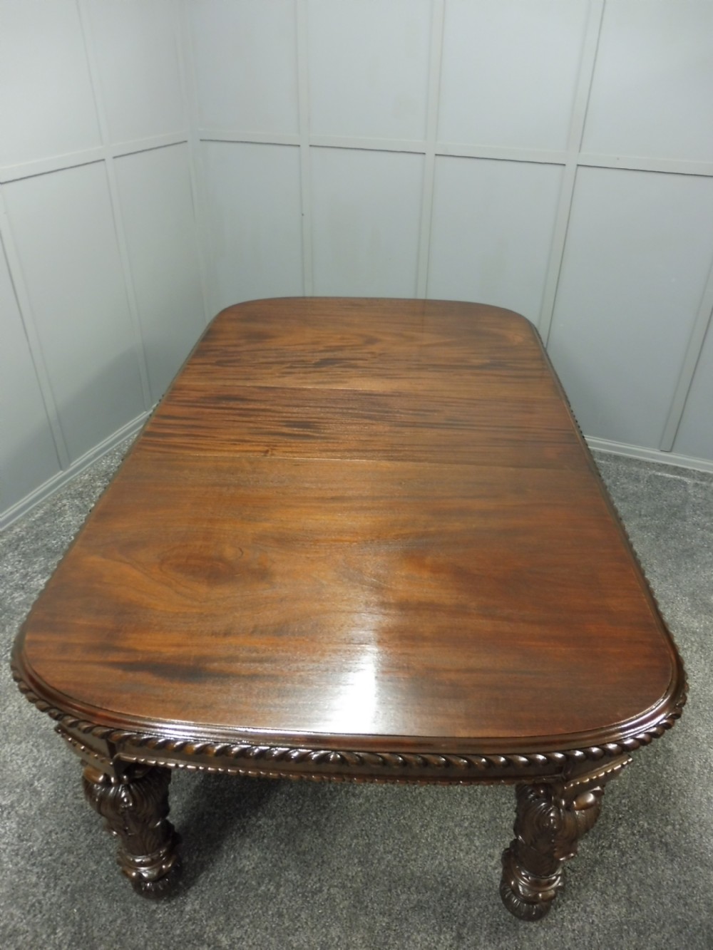 SUPERB QUALITY VICTORIAN EXTENDING DINING TABLE View VI