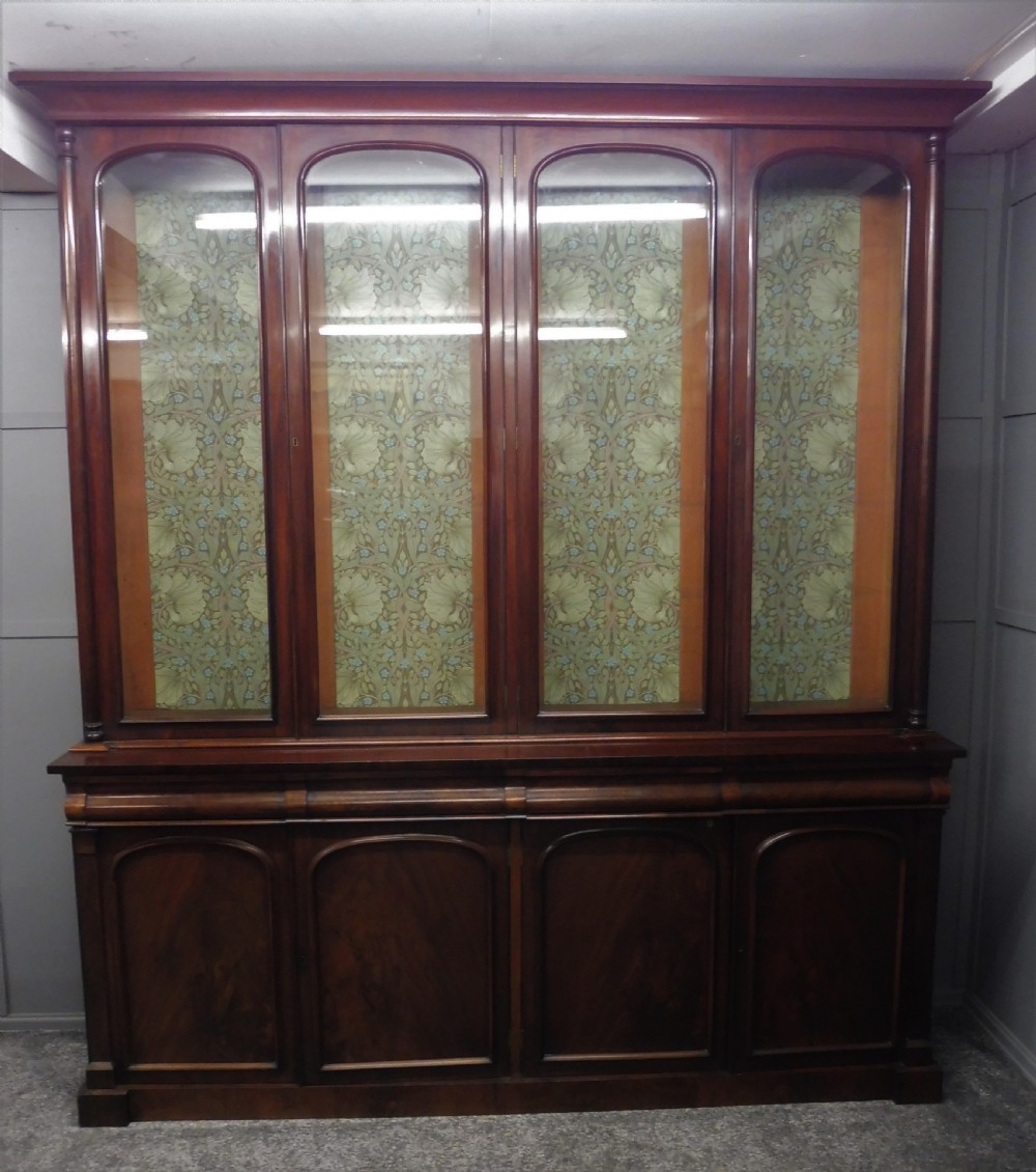 LARGE VICTORIAN MAHOGANY COUNTRY HOUSE LIBRARY BOOKCASE