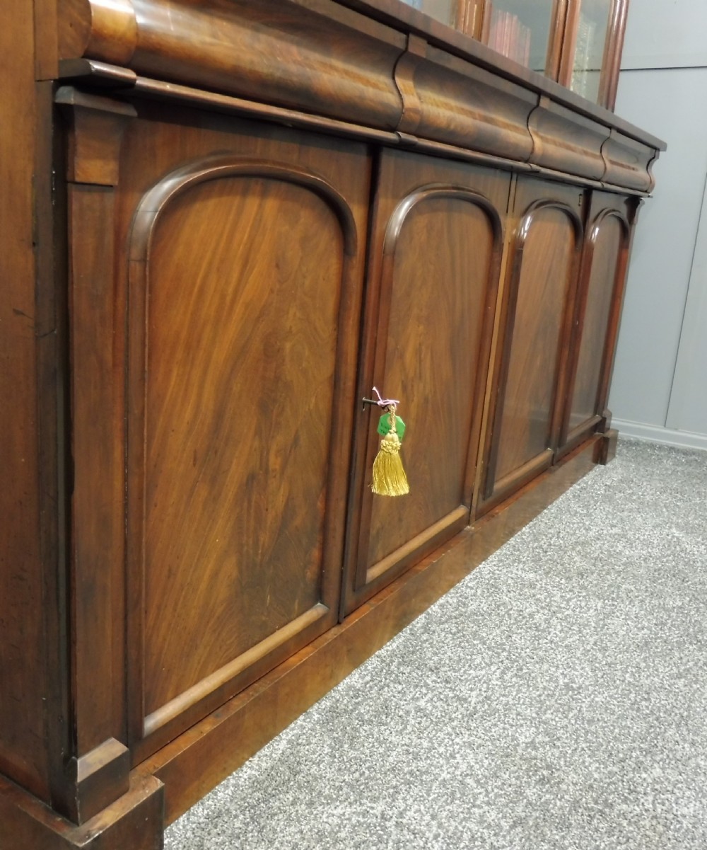 LARGE VICTORIAN MAHOGANY COUNTRY HOUSE LIBRARY BOOKCASE View VIII