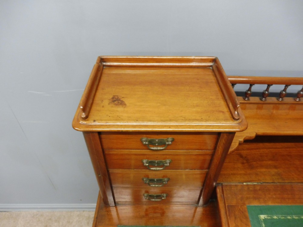 VICTORIAN MAHOGANY DESK View VIII
