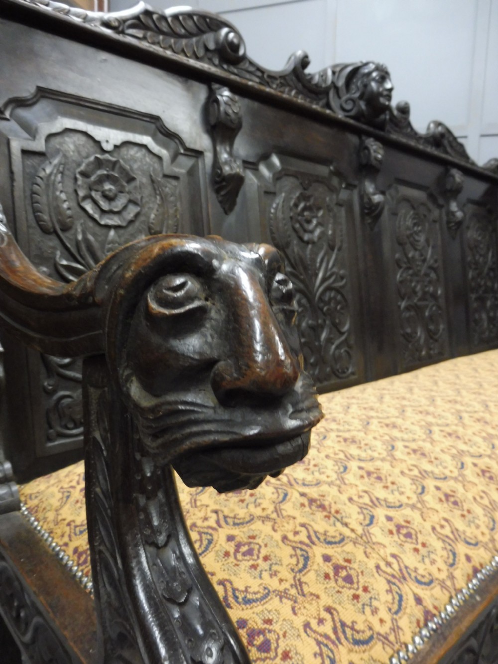 SUPERB 19TH CENTURY CARVED OAK BENCH View IV