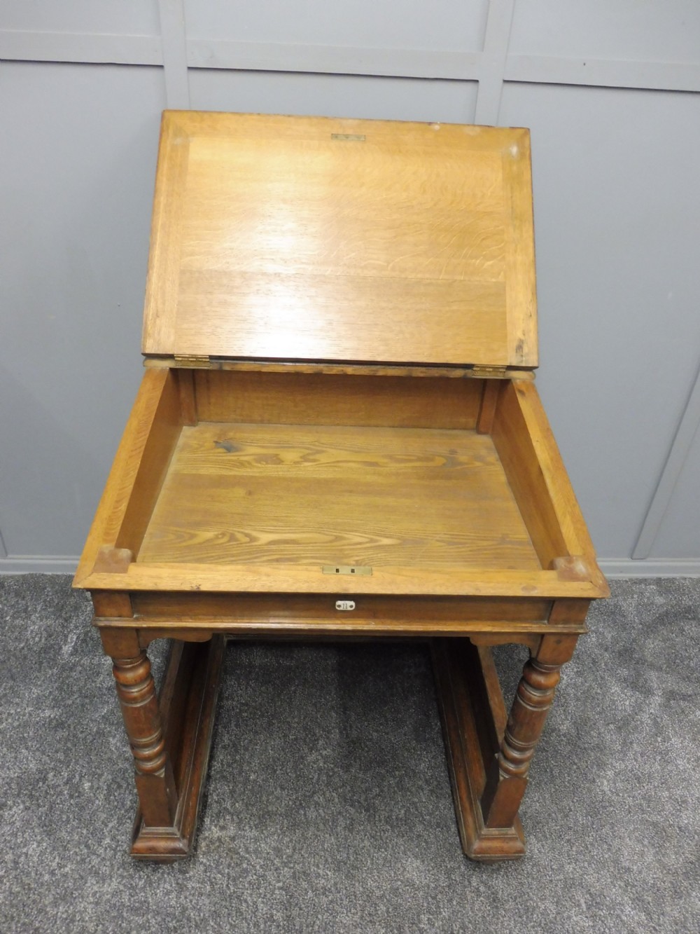 GILLOWS COUNCILORS DESK FROM LANCASTER TOWN HALL View X