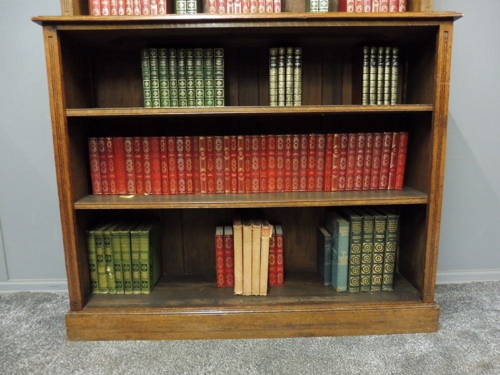 TALL LATE VICTORIAN GOLDEN OAK OPEN BOOKCASE  View V