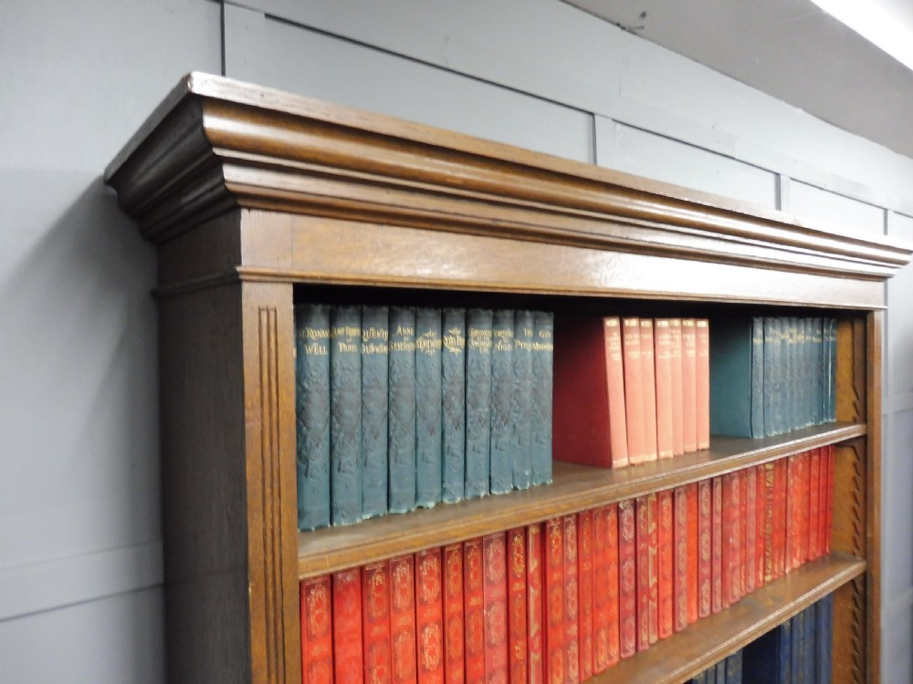 TALL LATE VICTORIAN GOLDEN OAK OPEN BOOKCASE  View VII