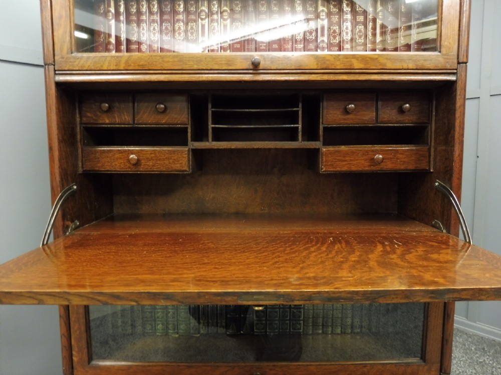 ANTIQUE OAK  LAWYERS BOOKCASE View VII