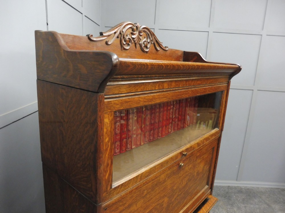 ANTIQUE OAK  LAWYERS BOOKCASE View XI