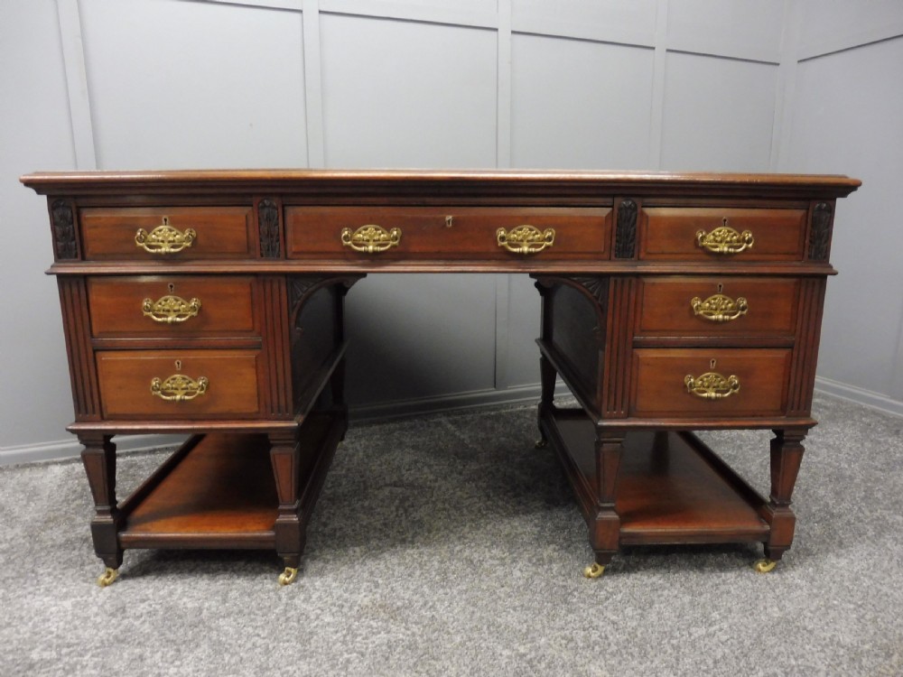 LATE VICTORIAN WALNUT DESK View II