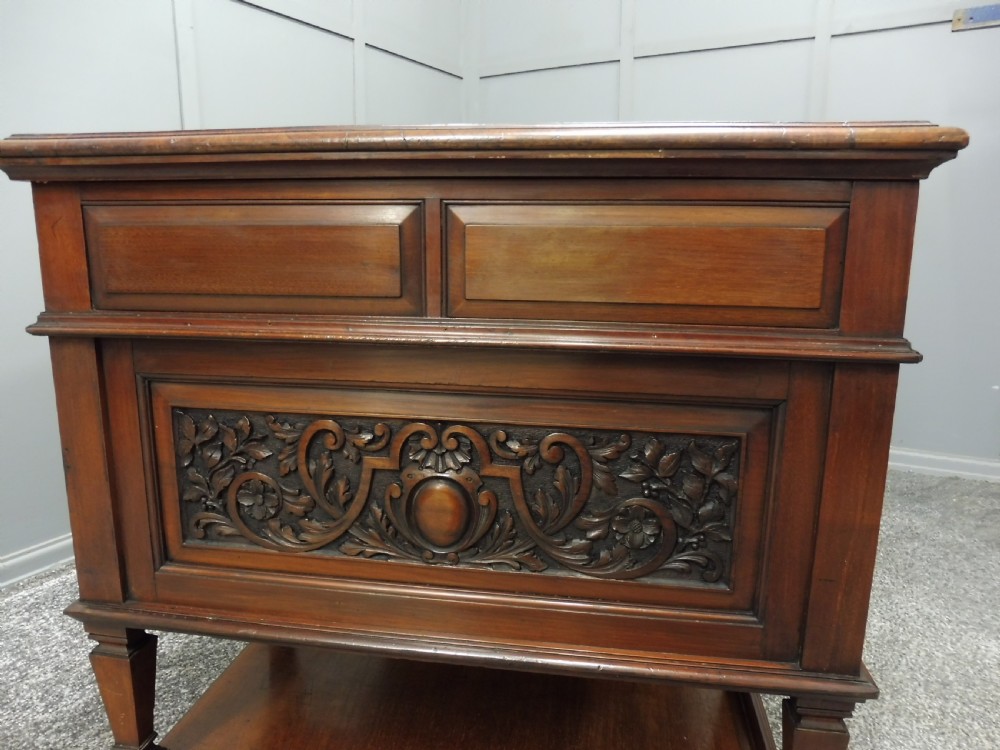 LATE VICTORIAN WALNUT DESK View VIII