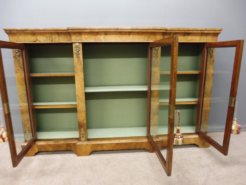VICTORIAN WALNUT BREAKFRONT BOOKCASE View VI