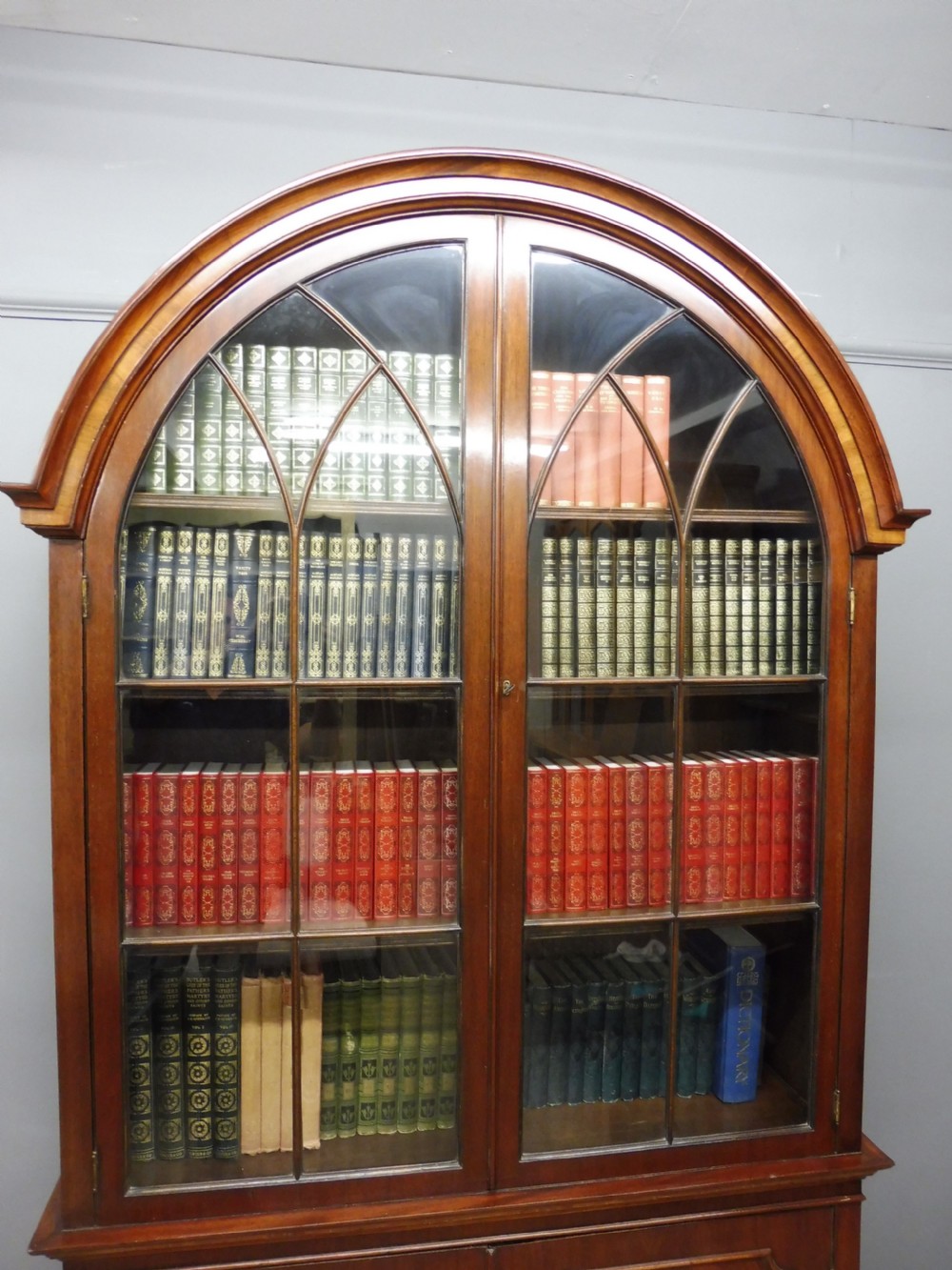 EDWARDIAN MAHOGANY BOOKCASE View III