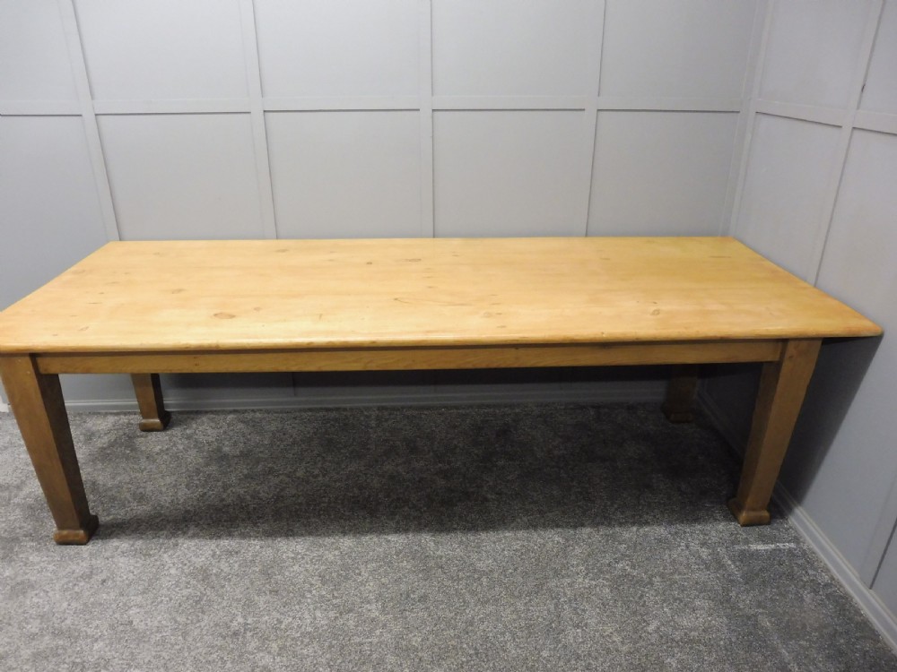 LARGE EDWARDIAN PINE FARMHOUSE TABLE View IX