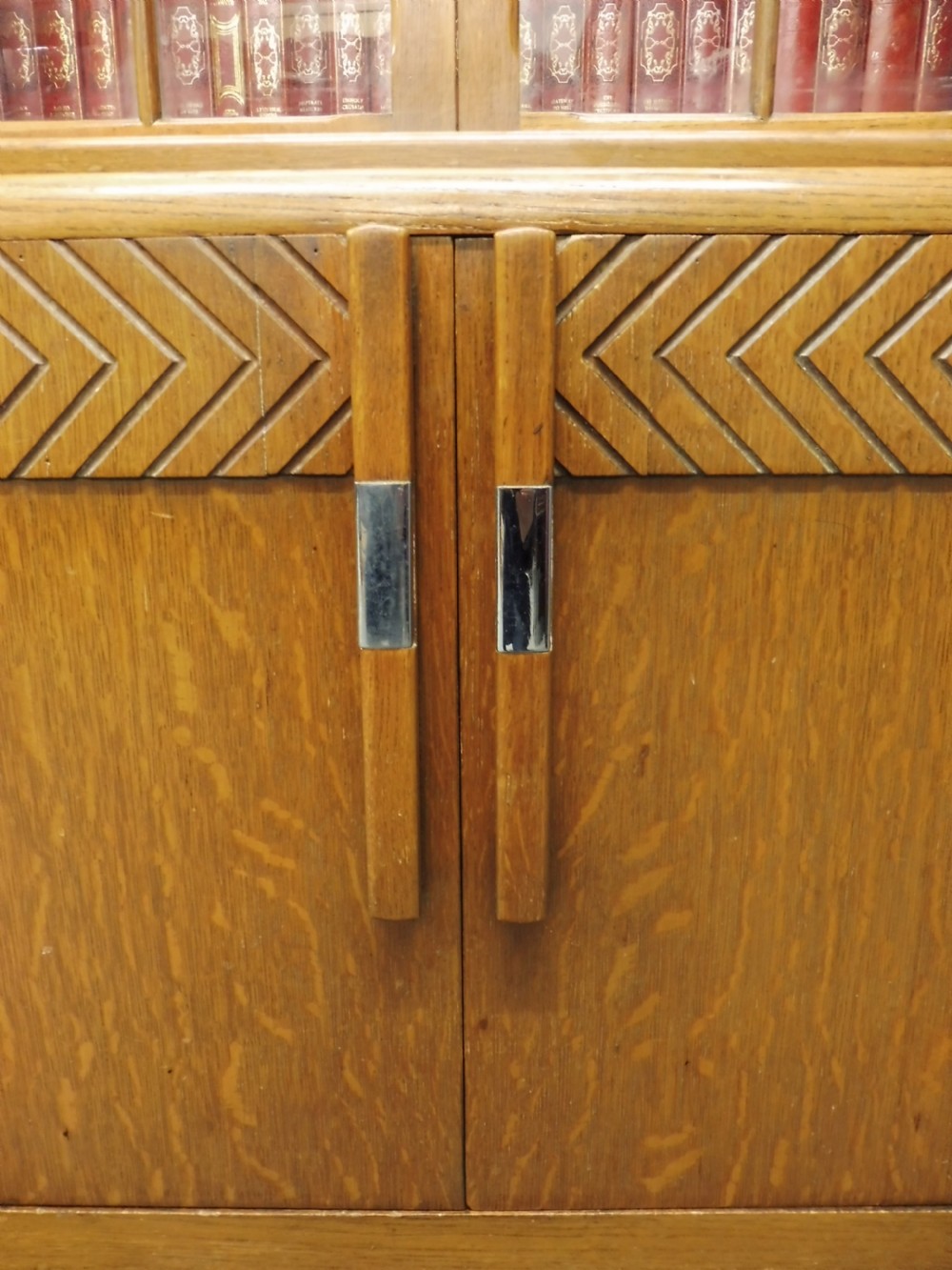 OAK ART DECO BOOKCASE CIRCA 1930 View VIII