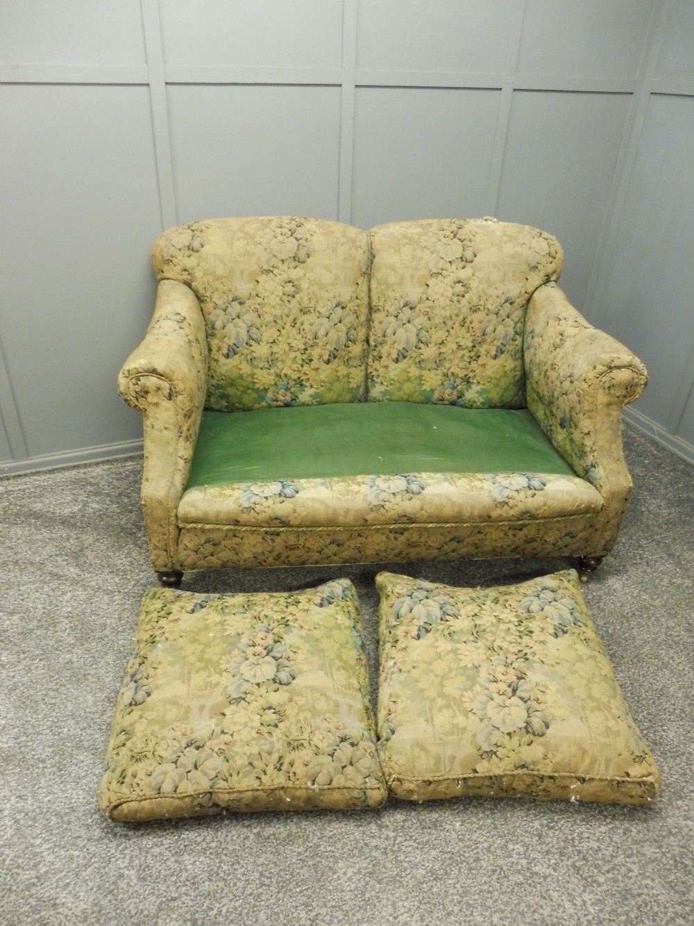 SMALL VICTORIAN SOFA FOR RECOVERING View VIII
