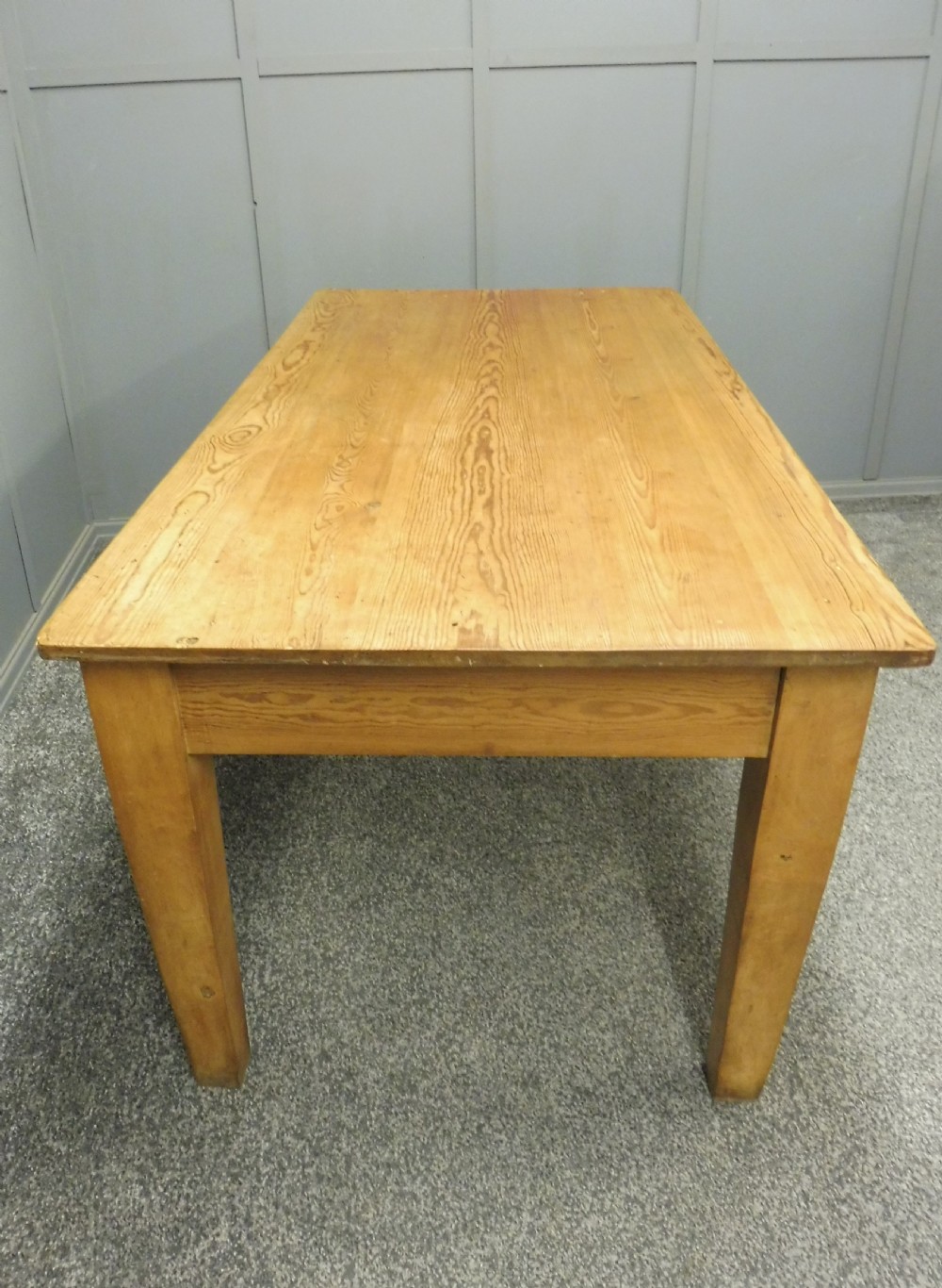 SOLID PINE FARMHOUSE TABLE CIRCA 1900 View III