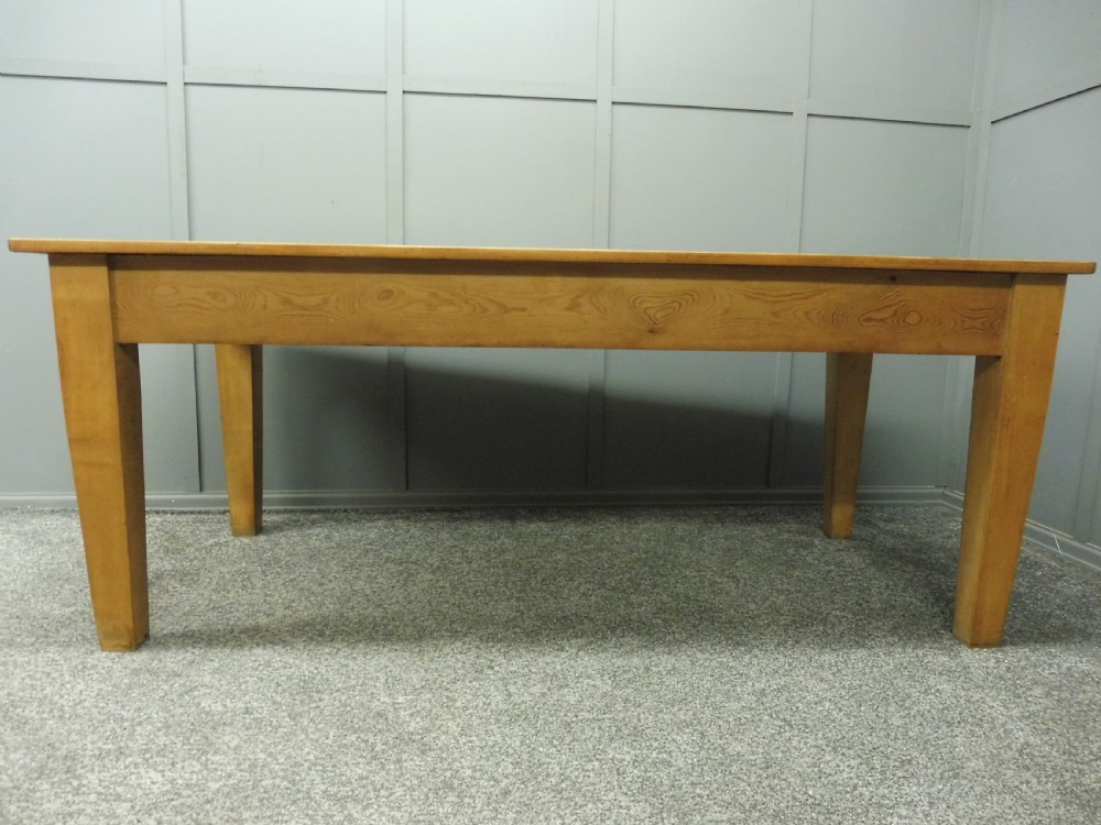 SOLID PINE FARMHOUSE TABLE CIRCA 1900 View VI
