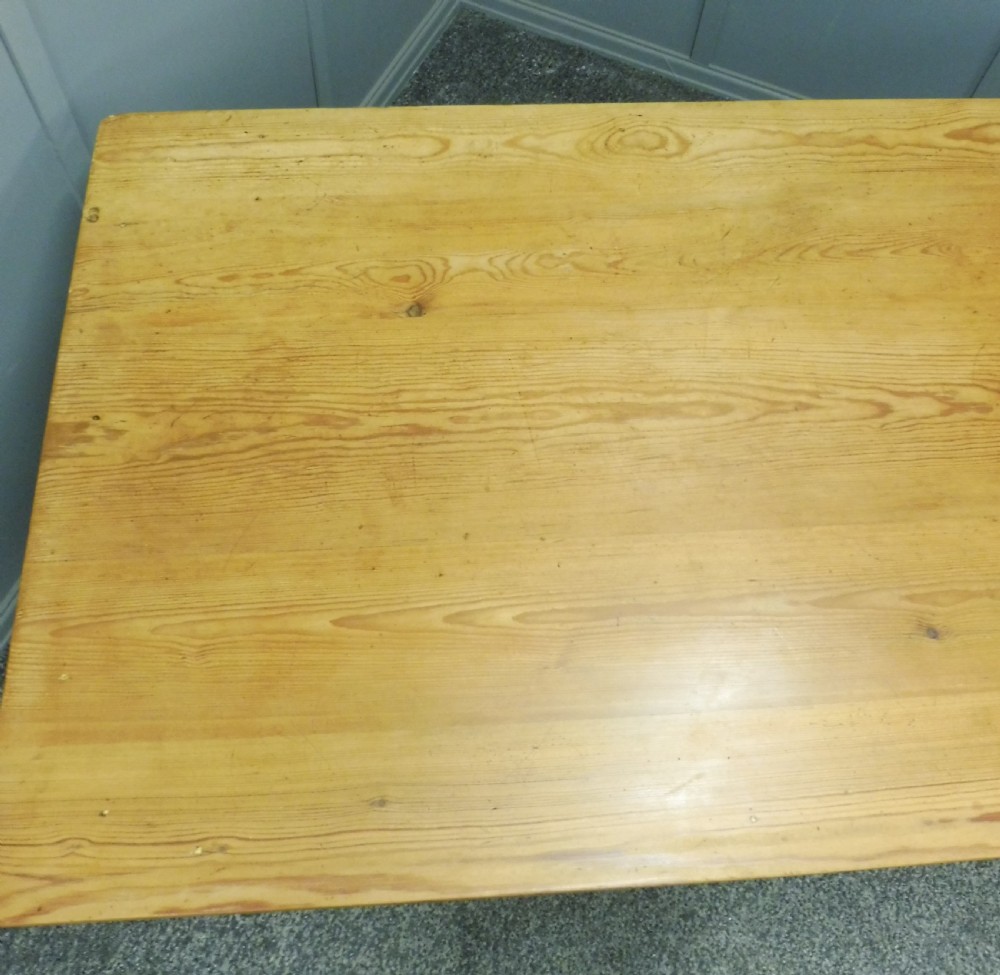 SOLID PINE FARMHOUSE TABLE CIRCA 1900 View XII