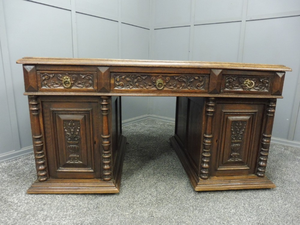 VICTORIAN CARVED OAK PARTNERS DESK