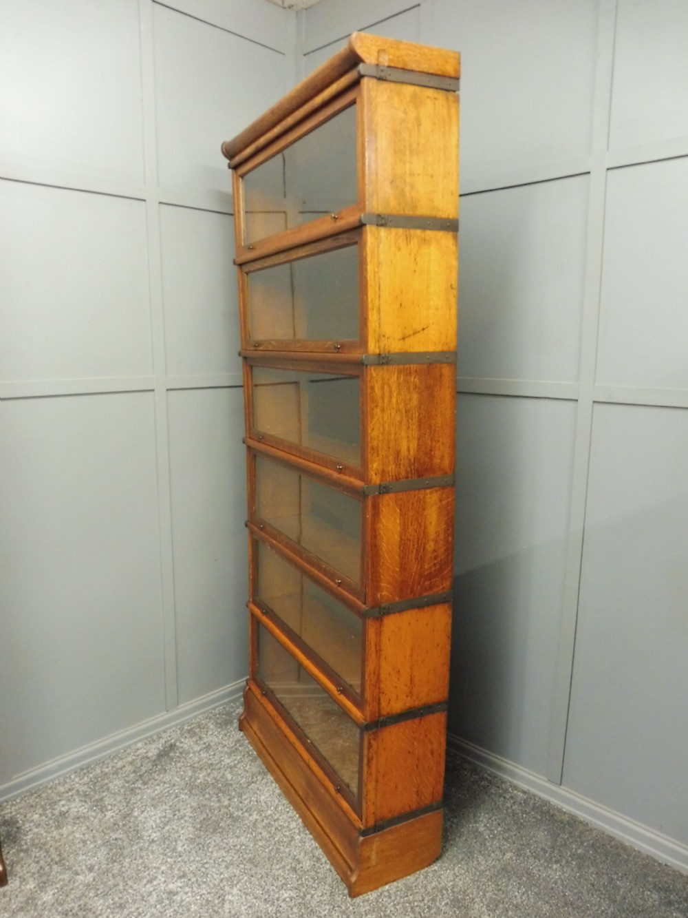 TALL OAK GLOBE WERNICKE LAWYERS BOOKCASE View V