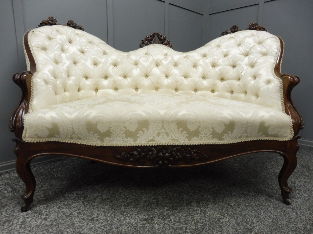 SMALL VICTORIAN ROSEWOOD SHOWFRAME SOFA   View II
