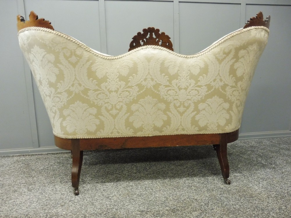 SMALL VICTORIAN ROSEWOOD SHOWFRAME SOFA   View IX