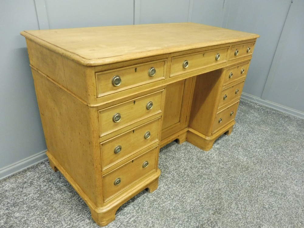 VICTORIAN PINE DESK View III