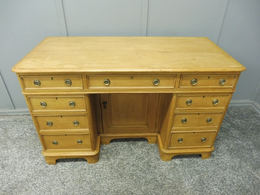 VICTORIAN PINE DESK View V