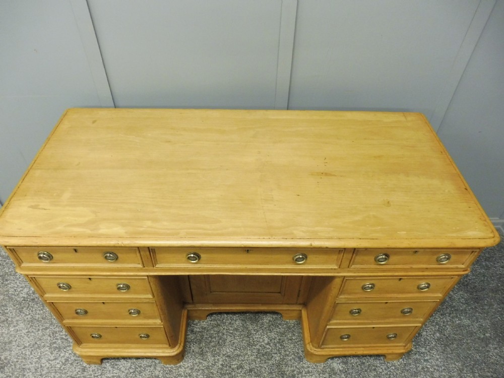 VICTORIAN PINE DESK View VI