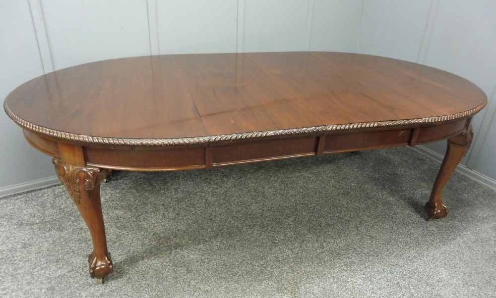 EDWARDIAN DINING TABLE AND 8 CHAIRS WITH BALL AND CLAW FEET CIRCA 1900 View VI