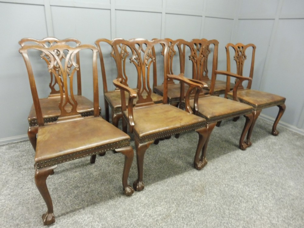 EDWARDIAN DINING TABLE AND 8 CHAIRS WITH BALL AND CLAW FEET CIRCA 1900 View VIII