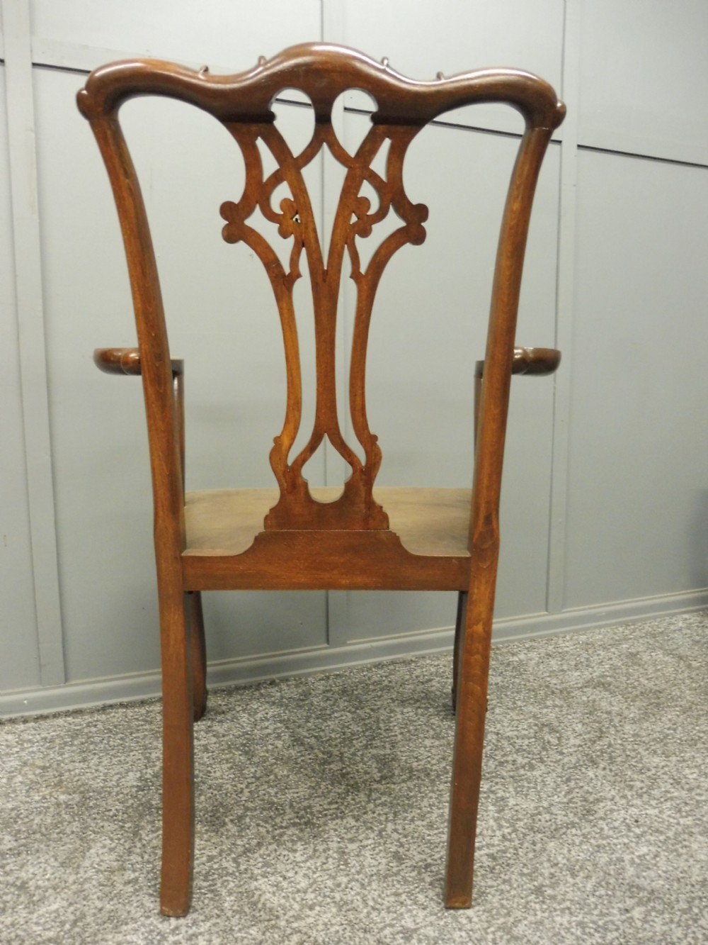 EDWARDIAN DINING TABLE AND 8 CHAIRS WITH BALL AND CLAW FEET CIRCA 1900 View XXI