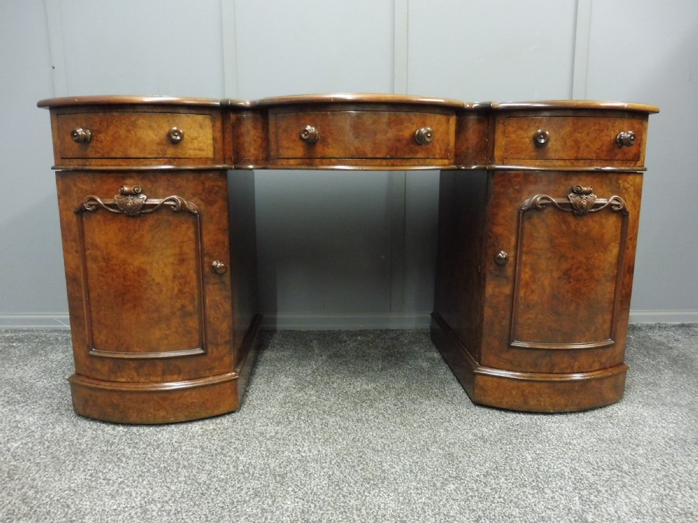 VICTORIAN BURR WALNUT SERPENTINE FRONTED PEDESTAL DESK View II