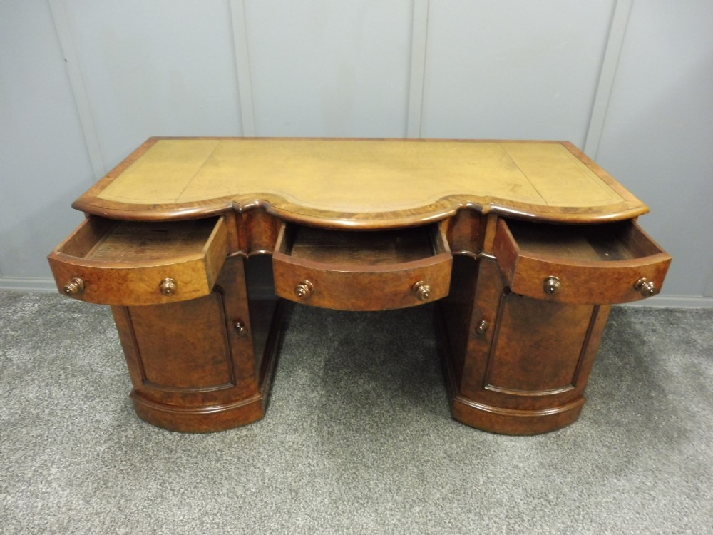 VICTORIAN BURR WALNUT SERPENTINE FRONTED PEDESTAL DESK View XI