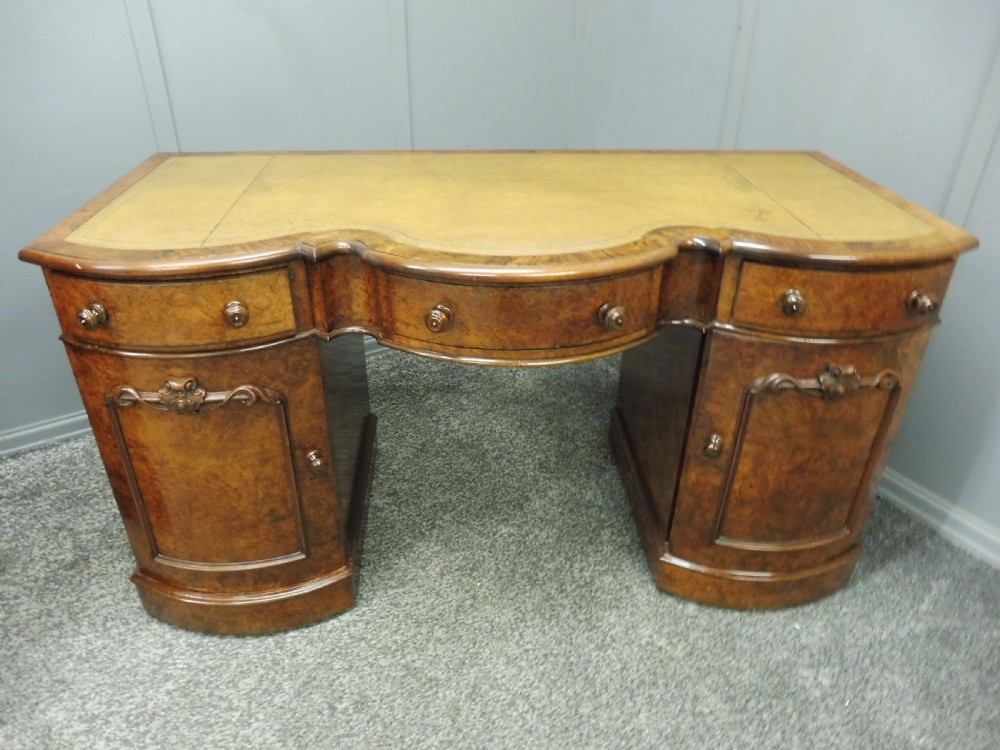 VICTORIAN BURR WALNUT SERPENTINE FRONTED PEDESTAL DESK View XVII