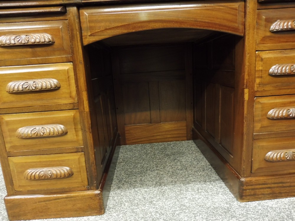 EDWARDIAN MAHOGANY ROLL TOP DESK View IX