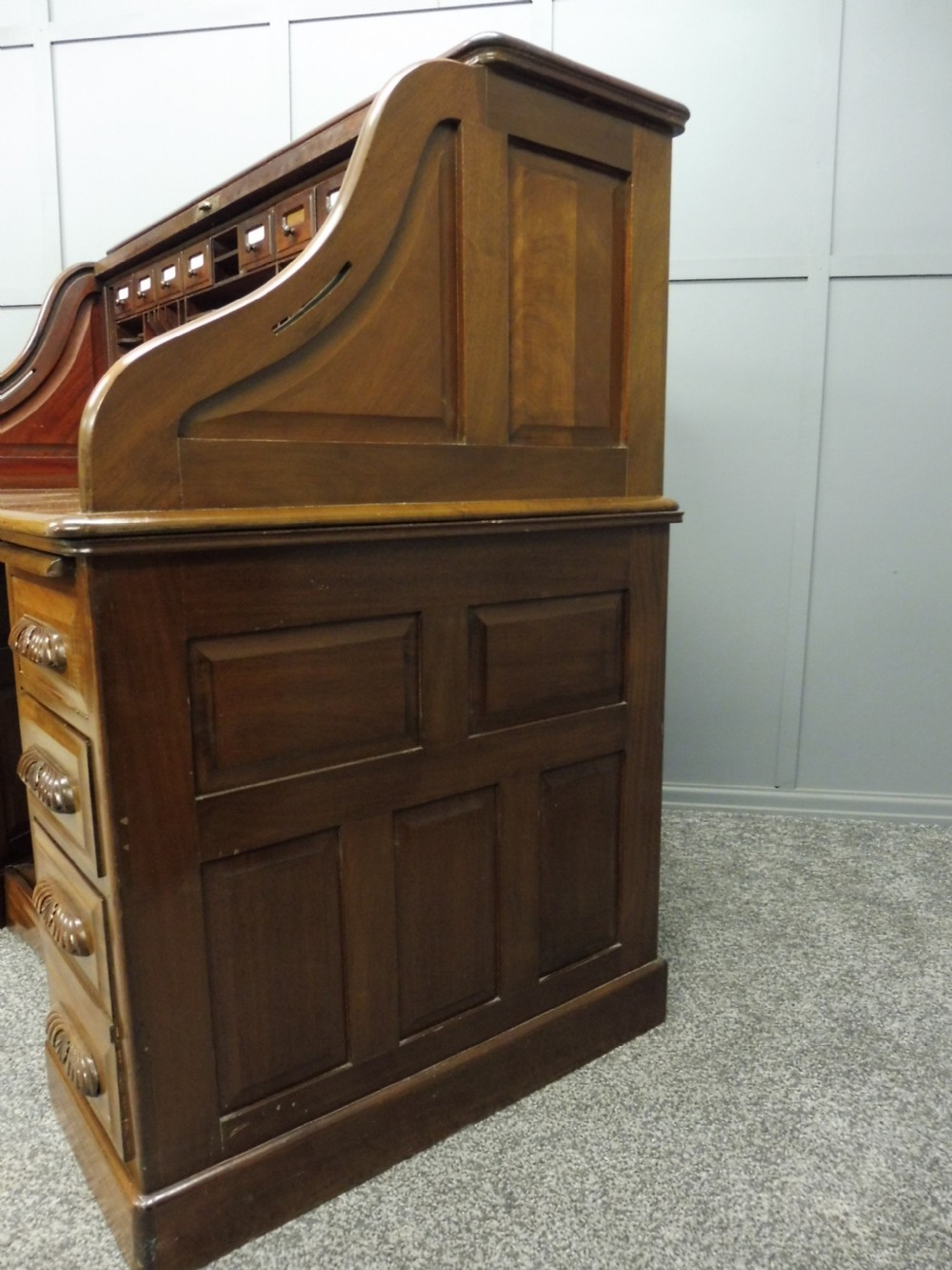 EDWARDIAN MAHOGANY ROLL TOP DESK View XIII