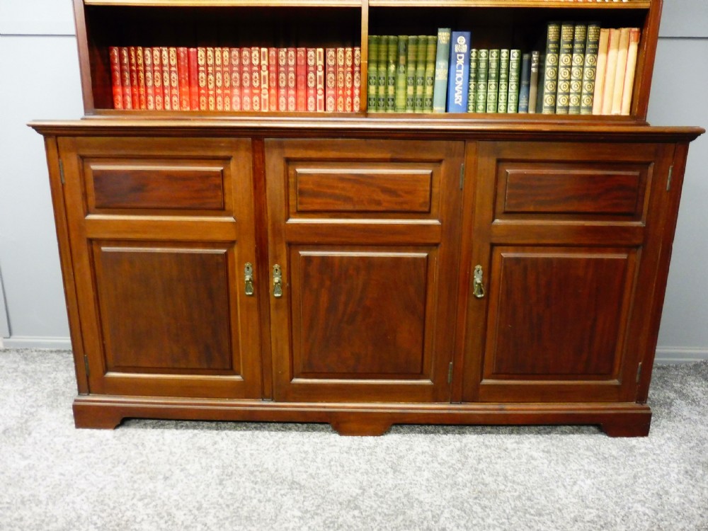 MAHOGANY BOOKCASE ON CUPBOARD  View V