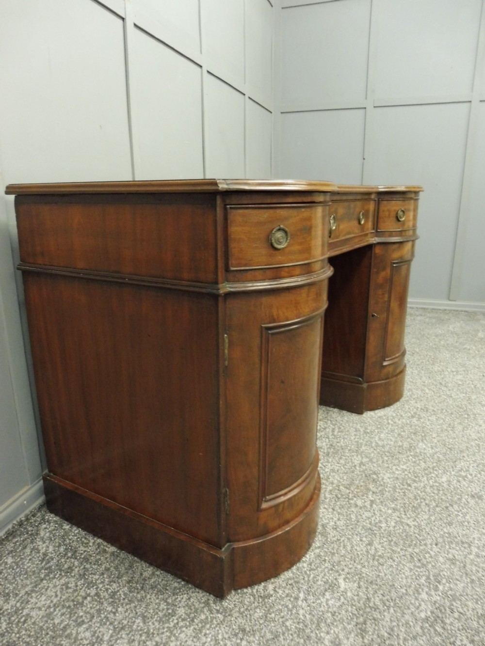 EDWARDIAN MAHOGANY DESK CIRCA 1900-1910 View V