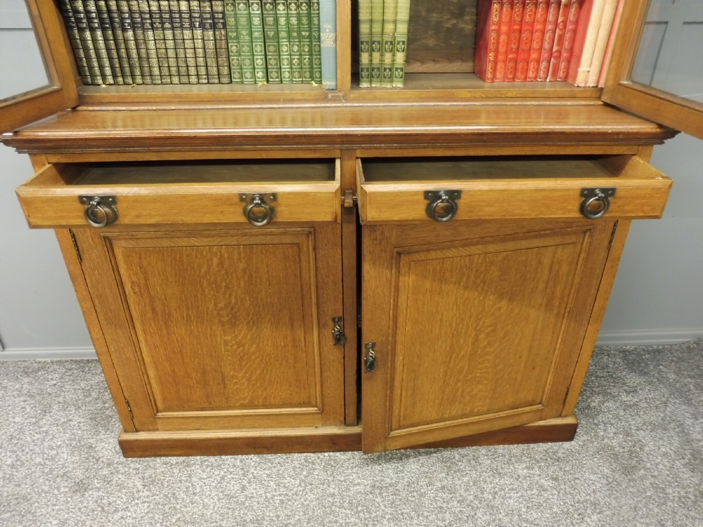 OAK ARTS AND CRAFTS SOLICITORS  BOOKCASE CIRCA 1900 View XI