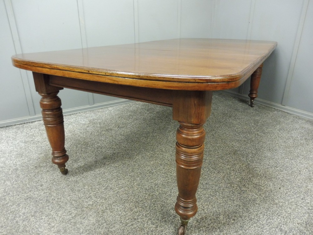 VICTORIAN WALNUT EXTENDING DINING TABLE AND 8 CHAIRS View V