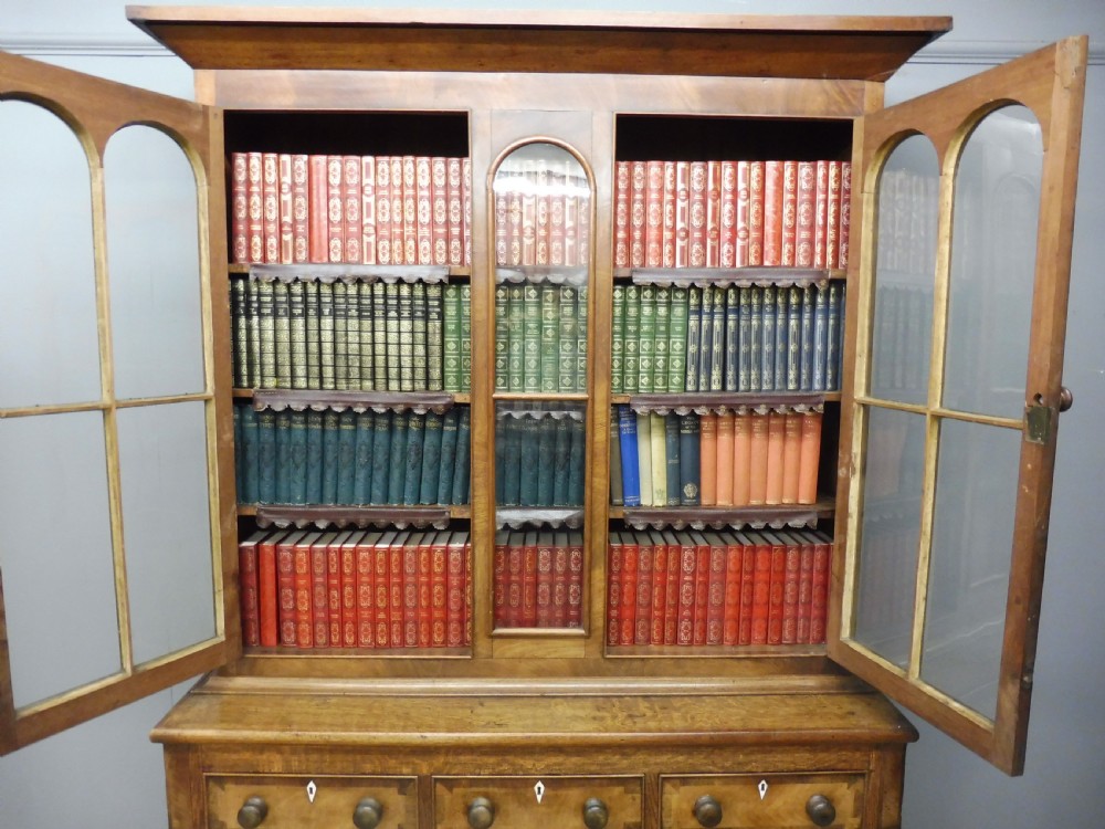 EARLY 19TH CENTURY BOOKCASE ON CHEST View VI