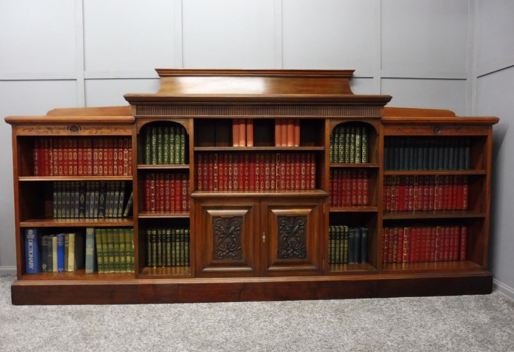 IMPRESSIVE VICTORIAN PERIOD WALNUT OPEN BOOKCASE