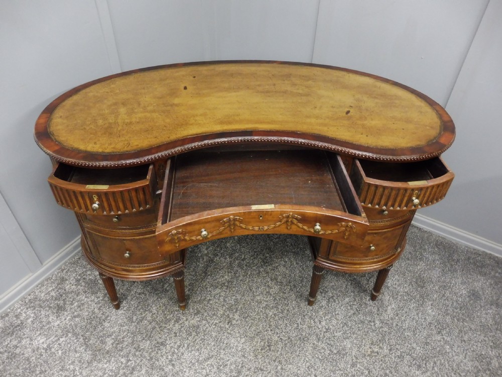 EDWARDIAN MAHOGANY KIDNEY SHAPED DESK View V