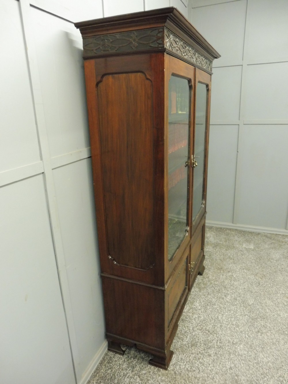 EDWARDIAN MAHOGANY BOOKCASE CIRCA 1910 View XI