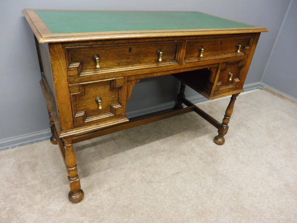 GOLDEN OAK DESK View IV