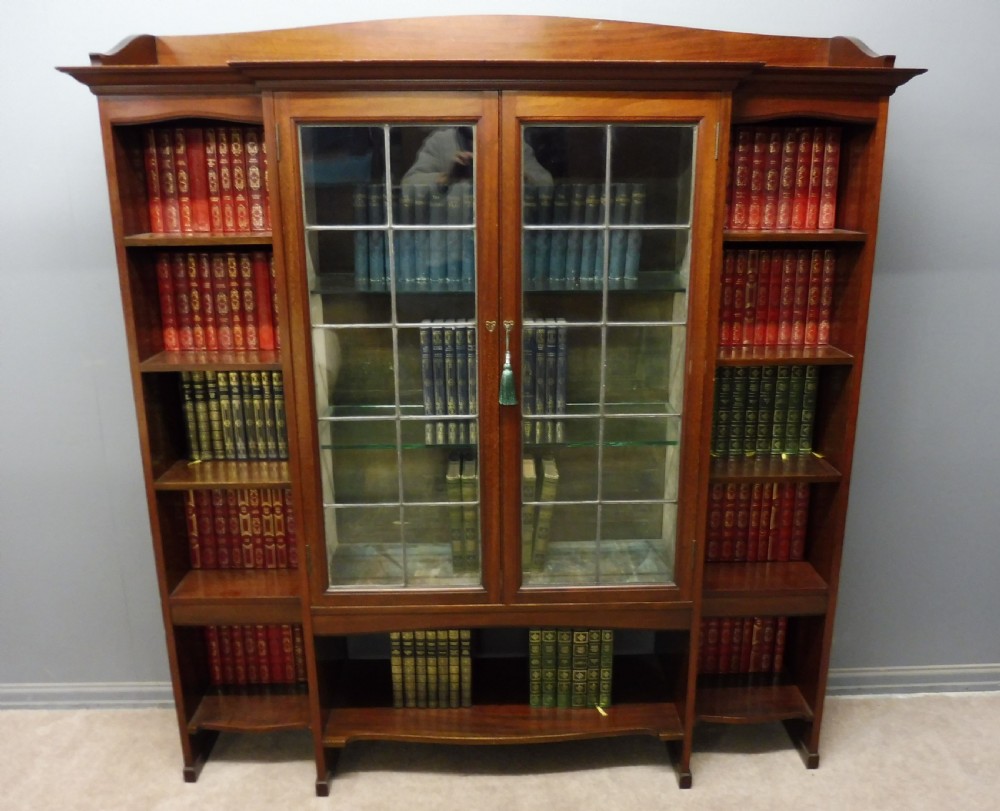 SUPERIOR QUALITY ARTS AND CRAFTS BOOKCASE BY LIBERTY AND CO