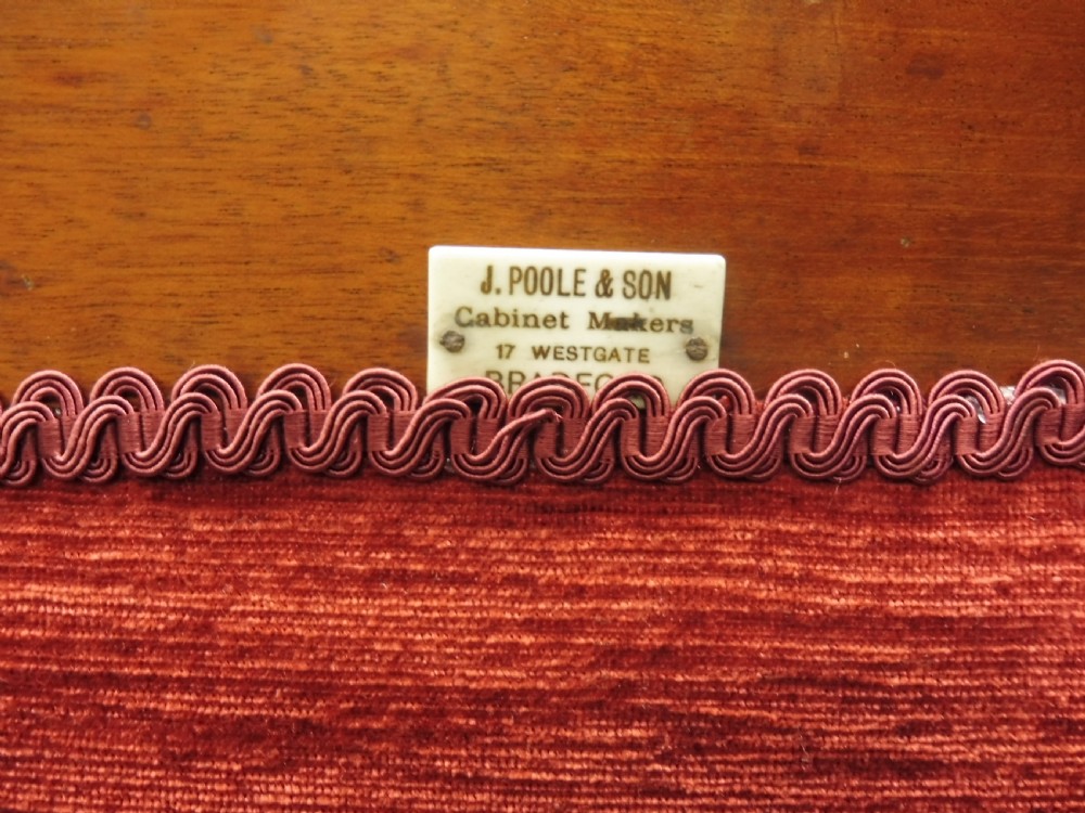 VICTORIAN PERIOD SCROLL END SOFA View XII