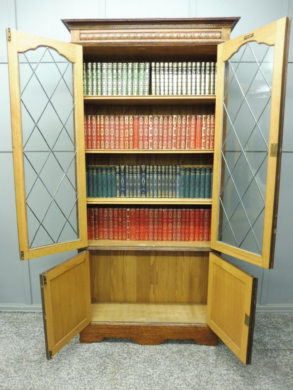 OAK BOOKCASE WITH LEADED GLASS DOORS View IV