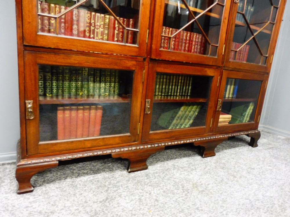 6 DOOR MAHOGANY BOOKCASE CIRCA 1920 View IX