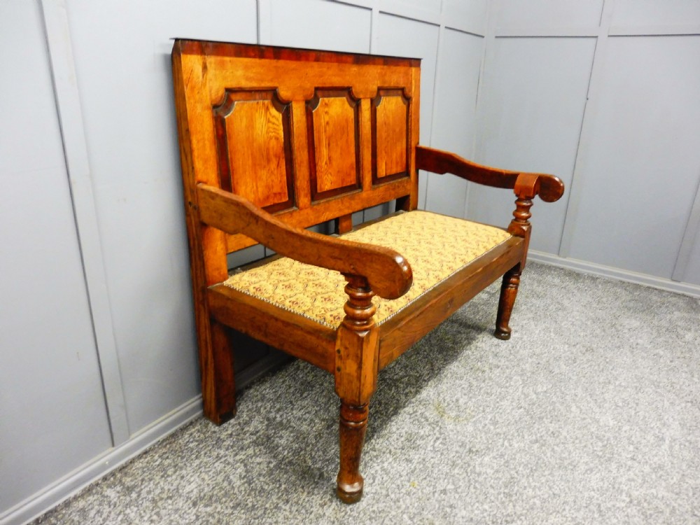 GEORGIAN OAK AND MAHOGANY BENCH CIRCA 1780 View V